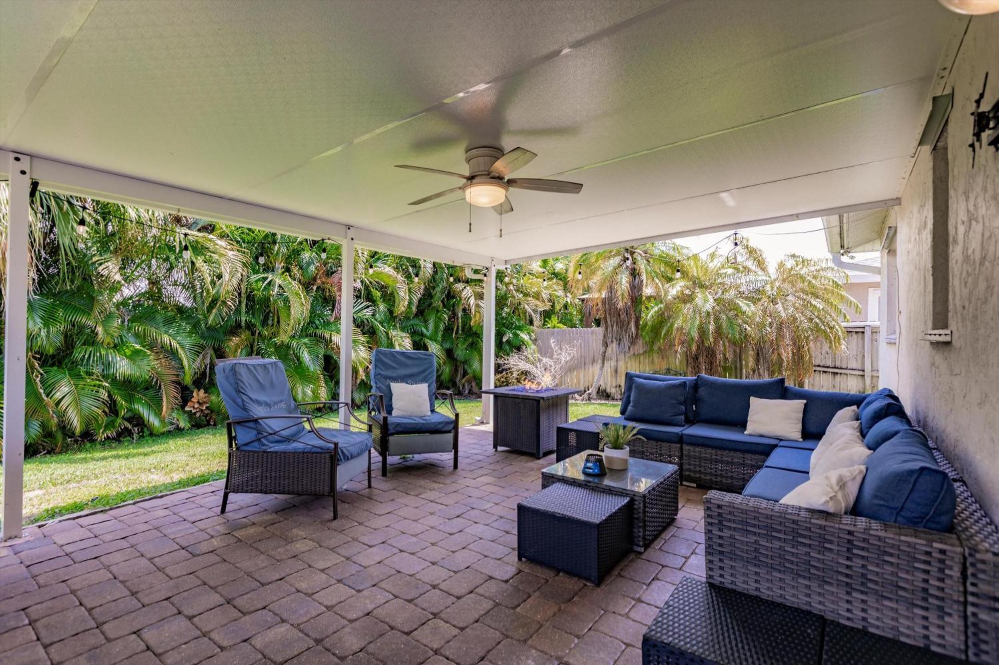 Amazing With Hot Tub Jacuzzi, Bbq, Pool Table - 1 Mile To Beach! Hébergement de vacances *