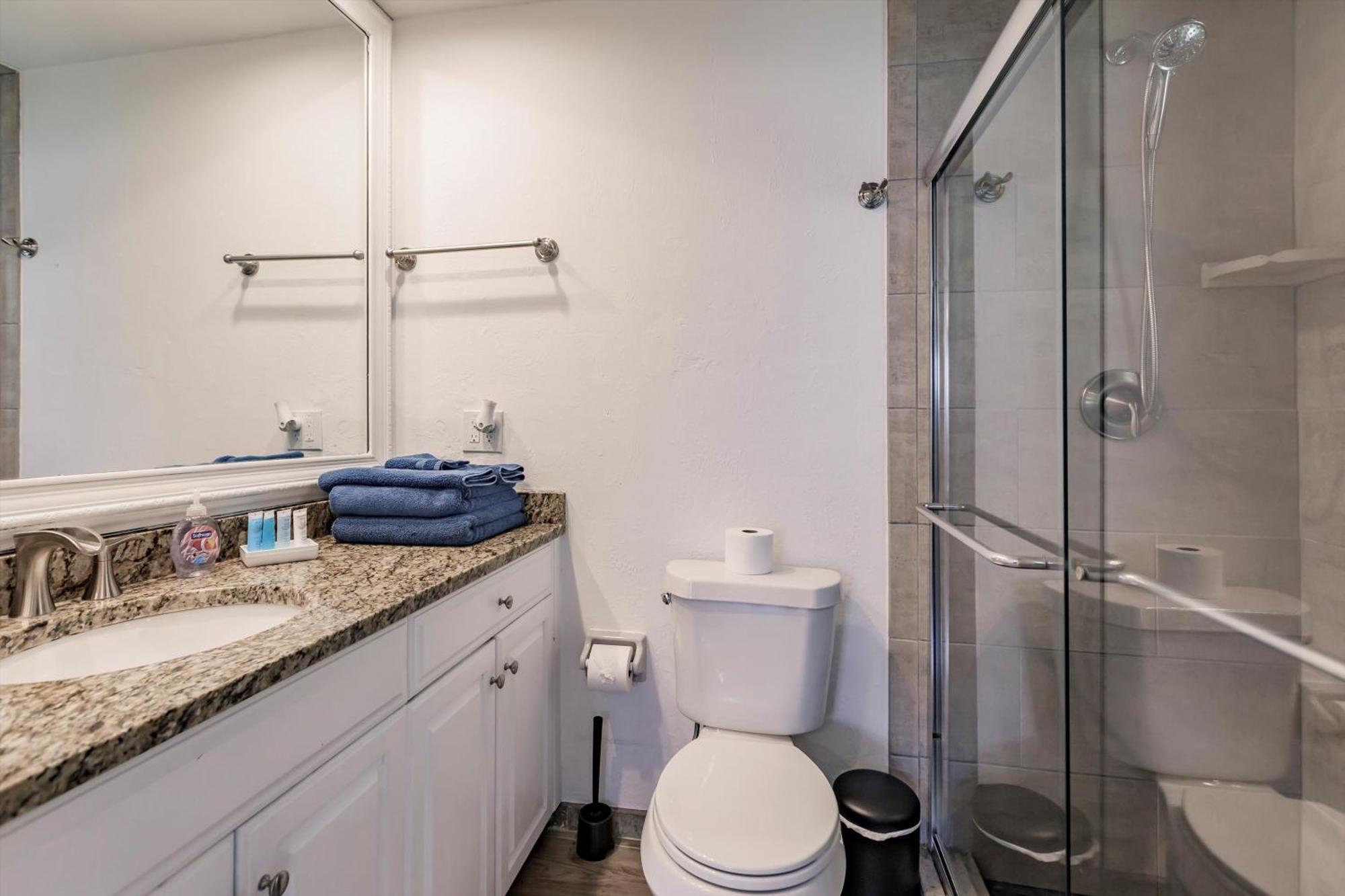 Amazing With Hot Tub Jacuzzi, Bbq, Pool Table - 1 Mile To Beach! * North Naples
